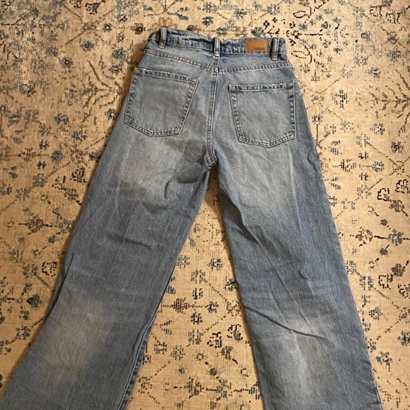 JEANS 3 FOR $50 Garage wide leg jeans - Picture 2 of 4